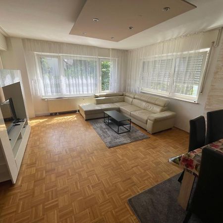 Apartment Koeln Porz Esterno foto