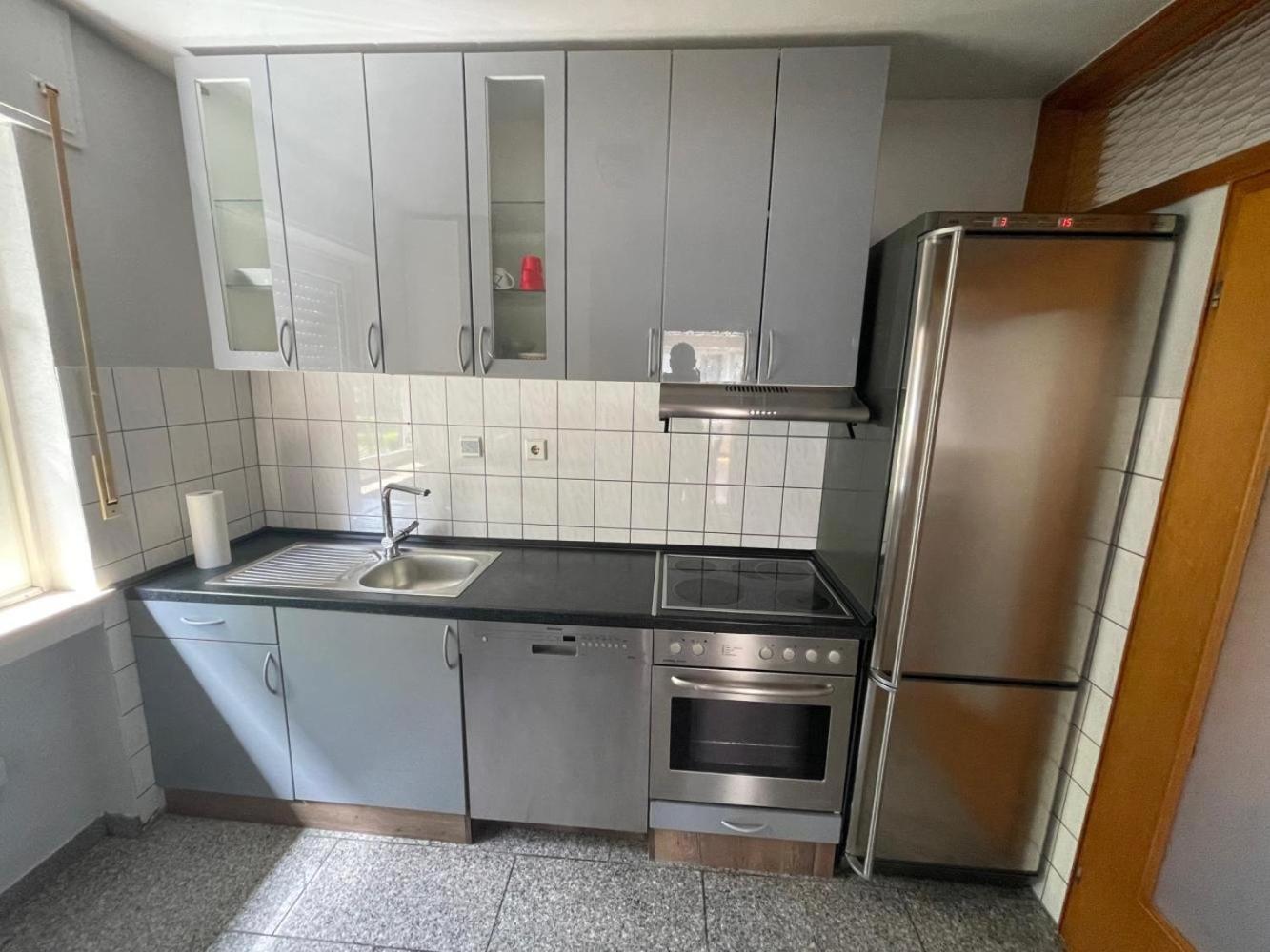 Apartment Koeln Porz Esterno foto