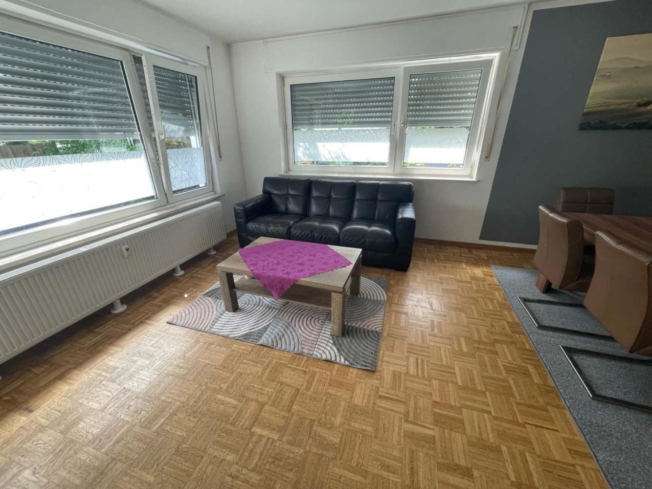 Apartment Koeln Porz Esterno foto
